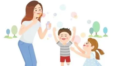 抱着妈妈坐后座去外婆家搬家好吗?温馨家庭时光与亲情的完美结合! 抱着妈妈坐后座去外婆家搬家好吗?温馨家庭时光与亲情的完美结合!