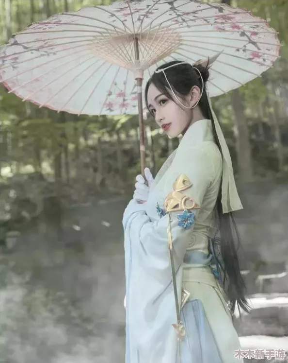 剑侠世界手游全面指南：如何有效删除并管理游戏角色