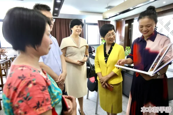 “四川妇女bbbb的创业精神：坚韧不拔与创新融合，手挽手开创美好未来”