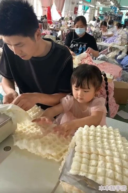 叔叔的成品店打工日记人物介绍：青春奋斗与职场成长的真实故事分享