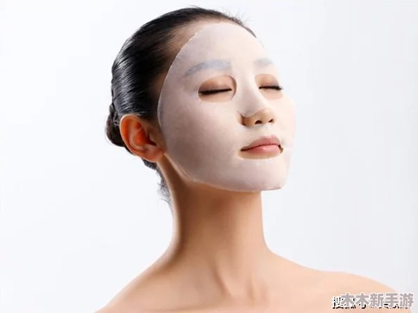 一面膜胸口一面膜下面韩国：独特的美容方式让人眼前一亮