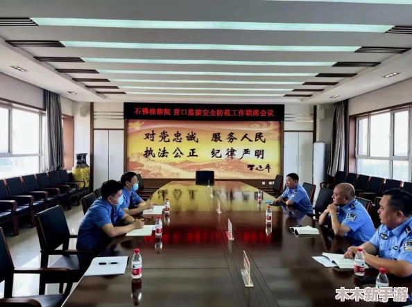 合力逃脱：全面语言支持详解，解锁多元沟通新体验