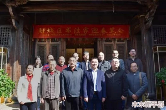 女生和男生在房间努力生孩子，展现了爱情与责任的深刻交织与未来的美好期许