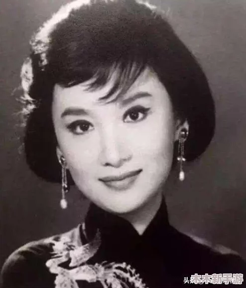张悠雨露生殖照：揭示自然之美与生命奇迹的完美结合，感受生命的神秘力量