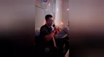 在KTV拨开内裤进入，令人震惊的行为引发热议与反思