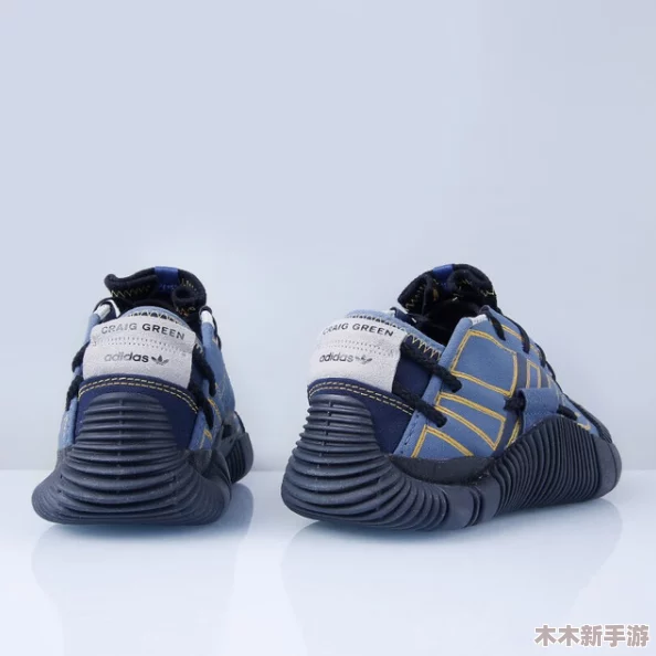 三叶草gw5856：网友热评与高分推荐，时尚与舒适的完美结合