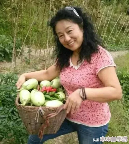 国语对白农村老太婆BBw，热门词：真实生活、乡村故事、传统文化保护