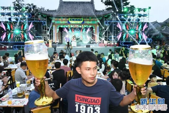 China同性Gay勾外卖：畅享美食与爱的交融，感受城市夜生活的独特魅力
