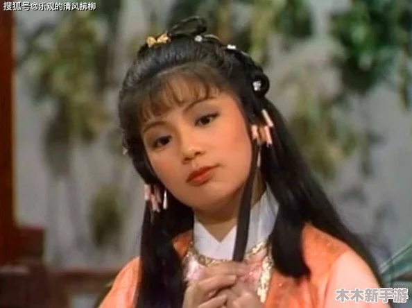俏黄蓉的秘密：她背后隐藏的智慧与魅力让人惊叹不已