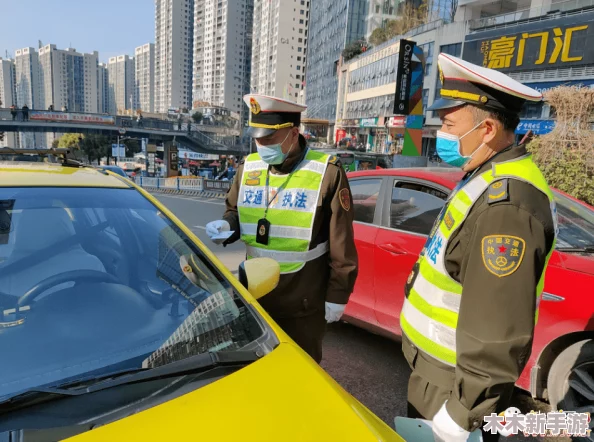 公交车强奸事件引发社会热议，公众呼吁加强公共交通安全与法律保护措施
