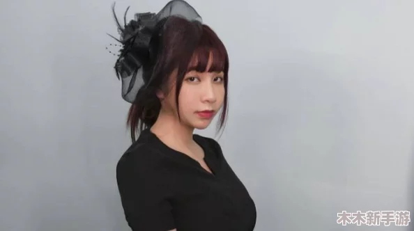 主播吴梦梦到粉丝家实战华中，挑战极限游戏引发热议与关注