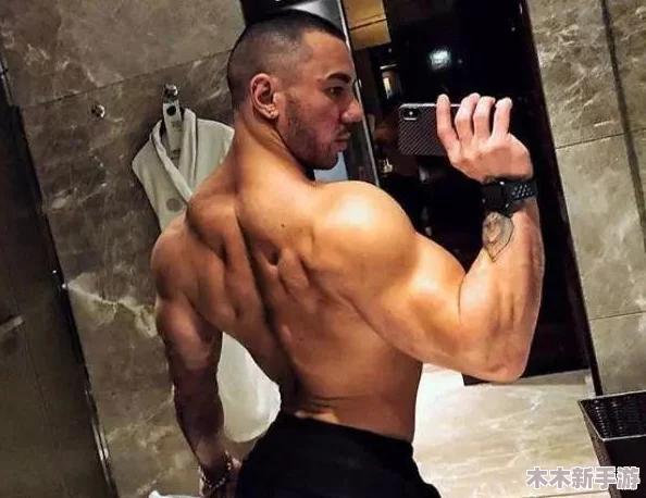 体育生在宿舍自慰被发现Gay 网友热议：性取向与运动员形象的冲突引发关注