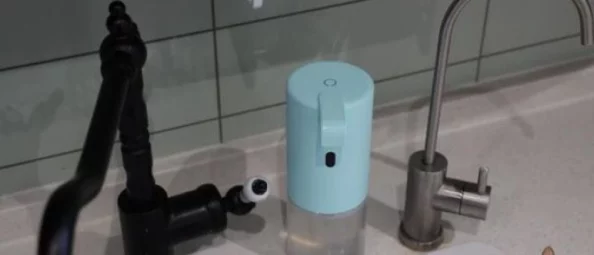 九一插插插，网友热议：这款神器让生活更便捷，你绝对不能错过的实用小工具！