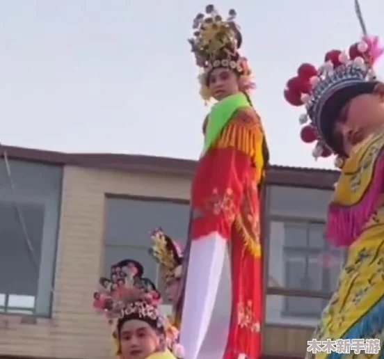 一小孩儿为女孩儿吃困吧：网友热评与高分推荐，快来看看