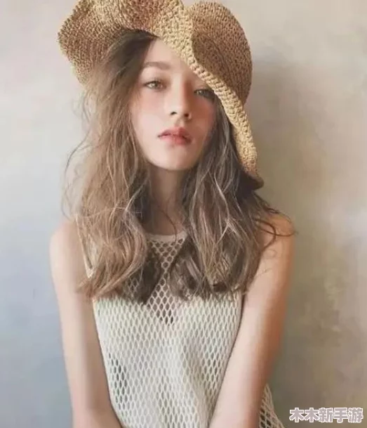 丰满多毛的大隂户毛茸茸日本：细腻的质感与独特的魅力令人无法抗拒，带来前所未有的视觉享受