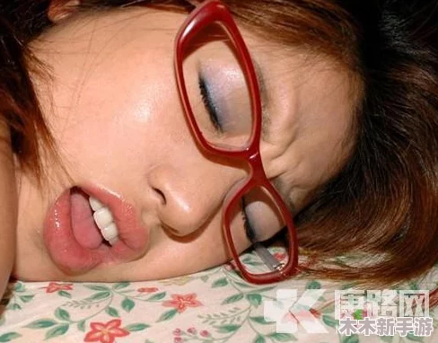 东北少妇大叫高潮XXXⅩ传媒网友热评：真实体验让人欲罢不能，带你领略前所未有的快感与激情