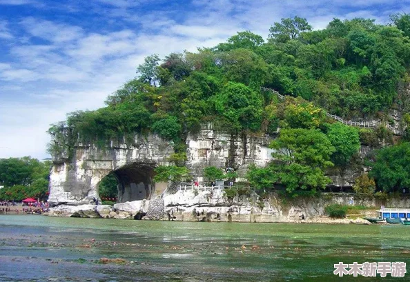亚州怡红园：独特的文化氛围与优雅环境让人流连忘返，值得一游的好去处