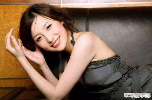 教练扒我胸衣吸我奶，深度理解这段经历背后的情感与心理变化