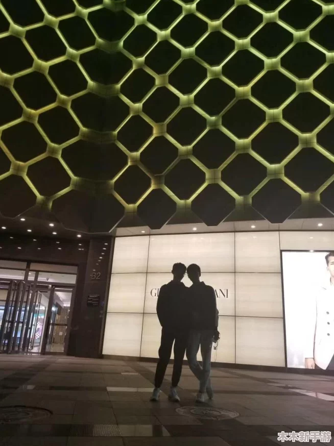 国产男同Gay男男1069外卖，服务态度很好，食物新鲜，送货迅速，值得推荐给朋友们！