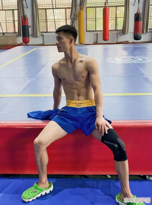 体育生Gay初精 男男网站：用户评价热议，真实体验让人感动与震撼