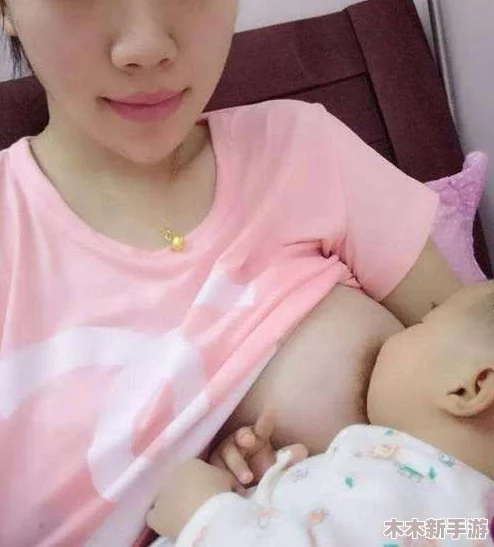 探讨老师让我吃-她-胸 摸-她-奶网站对青少年心理的影响与解决方案