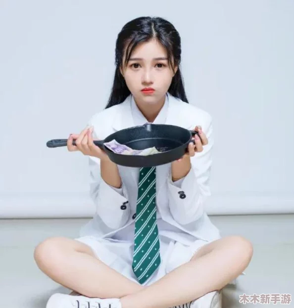 和平精英服饰币速刷攻略：高效获取方法大公开，助力你装扮更酷炫角色！