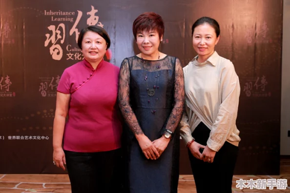 闭门一家亲吕红合家欢一起来探寻家族情感深度与文化传承之美