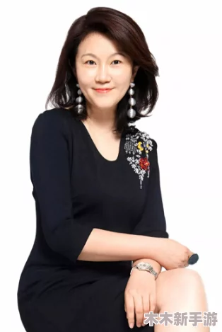 从影星到制作人：友田真希探索影视行业多元发展之路