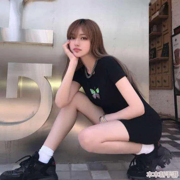 Xvideos李丽莎大尺度，网友热议：这部作品真是让人惊艳，情节和画面都很出色！