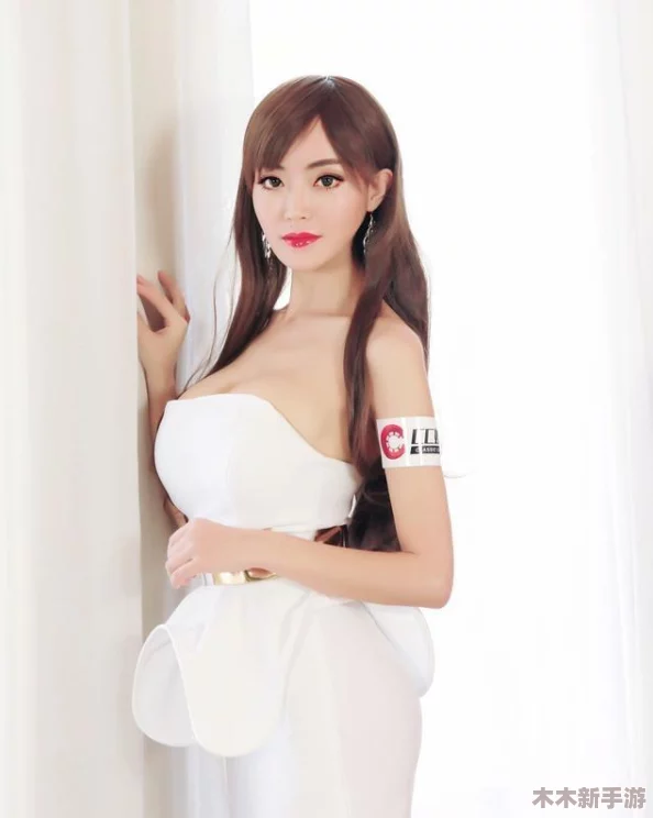 爆乳女神 ▌麻酥酥▌网站：探寻背后的真相和故事