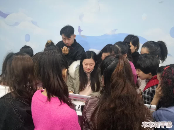 男生把困困放进老师的句号里，网友：这创意真是太搞笑了，想知道老师会有什么反应！