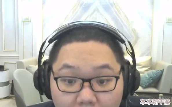pdd碰到暴躁妹子csgo，网友热评：这场对决简直太精彩了