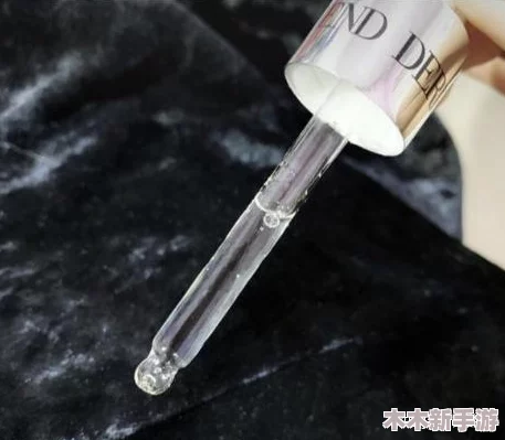 麻豆精品国产精华液好用吗？让我们深入了解这款产品的效果与用户反馈，看看它是否值得购买