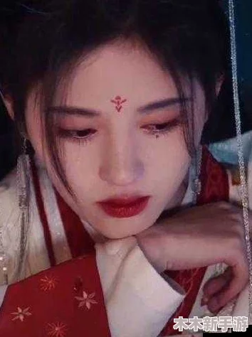 鞠婧祎哭着喊不敢看！网友：这是真情流露吗？
