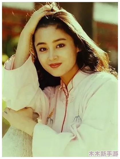 美女妲己一丝丝不挂，网友惊呼：真是倾国倾城，令人心动不已，毫无保留的美