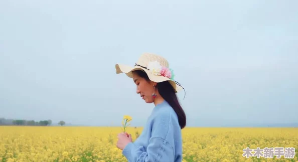 西施没有小内没有爱心的图片，反映了对美与情感缺失的深刻思考，引发人们对爱的渴望与追寻