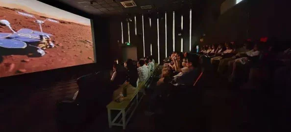 737TV杏吧：用户评价与见解完美结合，探索更丰富的观影体验与互动乐趣