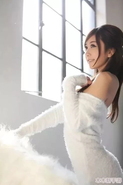 JUY416友田真希中文字幕：性感熟女的诱惑魅力让人无法抗拒