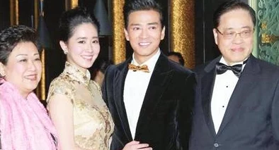 海角小马大车：网友热议这部作品的创意与情感，称其为“温暖人心的奇幻旅程”，引发广泛共鸣和讨论