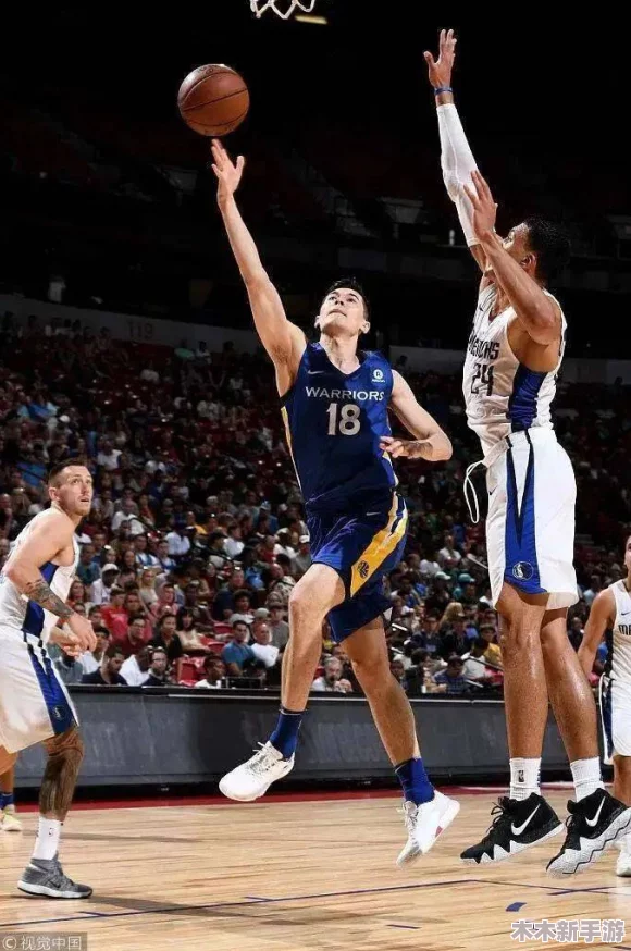唐三桶阿银不亦乐乎nba，网友评论：这组合真是太有趣了，期待他们在赛场上的表现！
