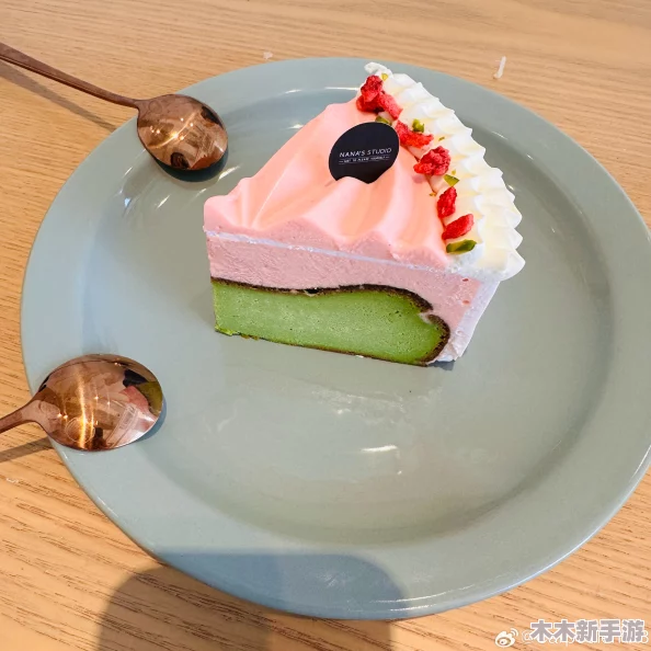 51吃瓜网今日吃瓜每日必吃台北娜娜，网友：这家店的甜点真是太好吃了，推荐给大家！
