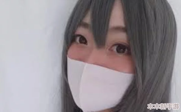 网友热议：yuzukitty柚子猫的作品特点，独特风格与细腻情感交织，让人沉醉其中，值得一看！