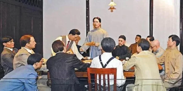 《如鸢》：新手密探必备指南，策略与智慧并重的潜入艺术推荐