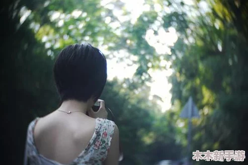 掌握无限暖暖高效毛线收集技巧，轻松速刷灰尘拜拜套装必备资源