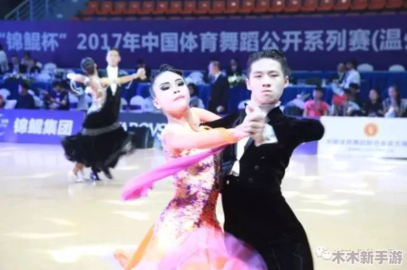 尖叫之夜2023看女团舞反应，观众称赞表演精湛，热情似火，令人难忘！
