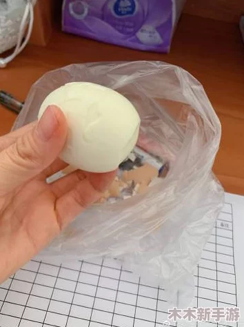 没带罩子让他吃了一天的没事吧，大家觉得这样的情况很正常，还是应谨慎对待？