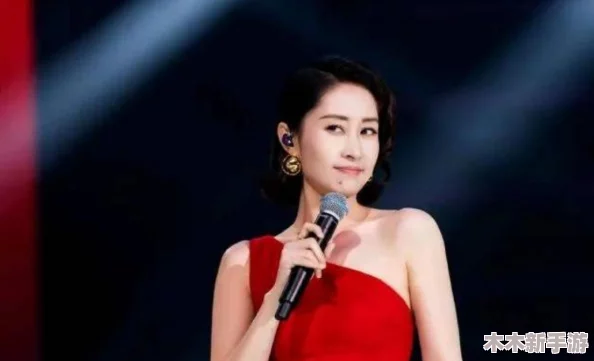 17吃瓜网官网反差婊：网友纷纷吐槽其不真实，称其为“网络环境中的伪装者”引发热议
