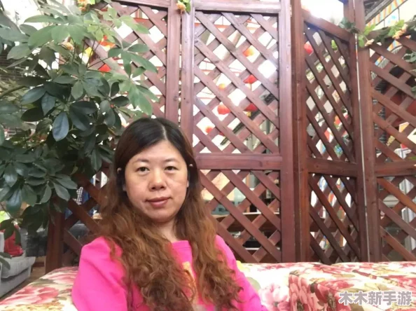 一炕三女被窝交换啪啪：探讨性别关系与亲密互动中的心理动态与社会影响