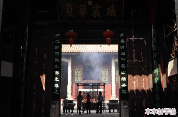 《战神5》极致视觉体验指南：画面设置调整与优化策略推荐