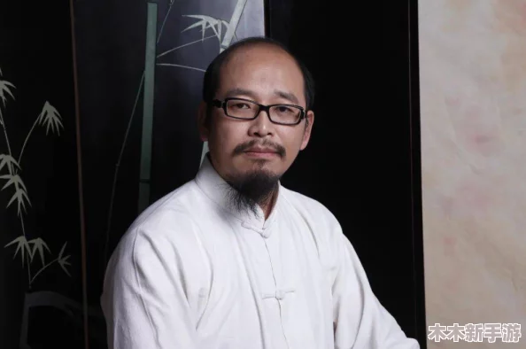 ceKc内谢老妇：探讨现代社会中代际关系的复杂性与挑战